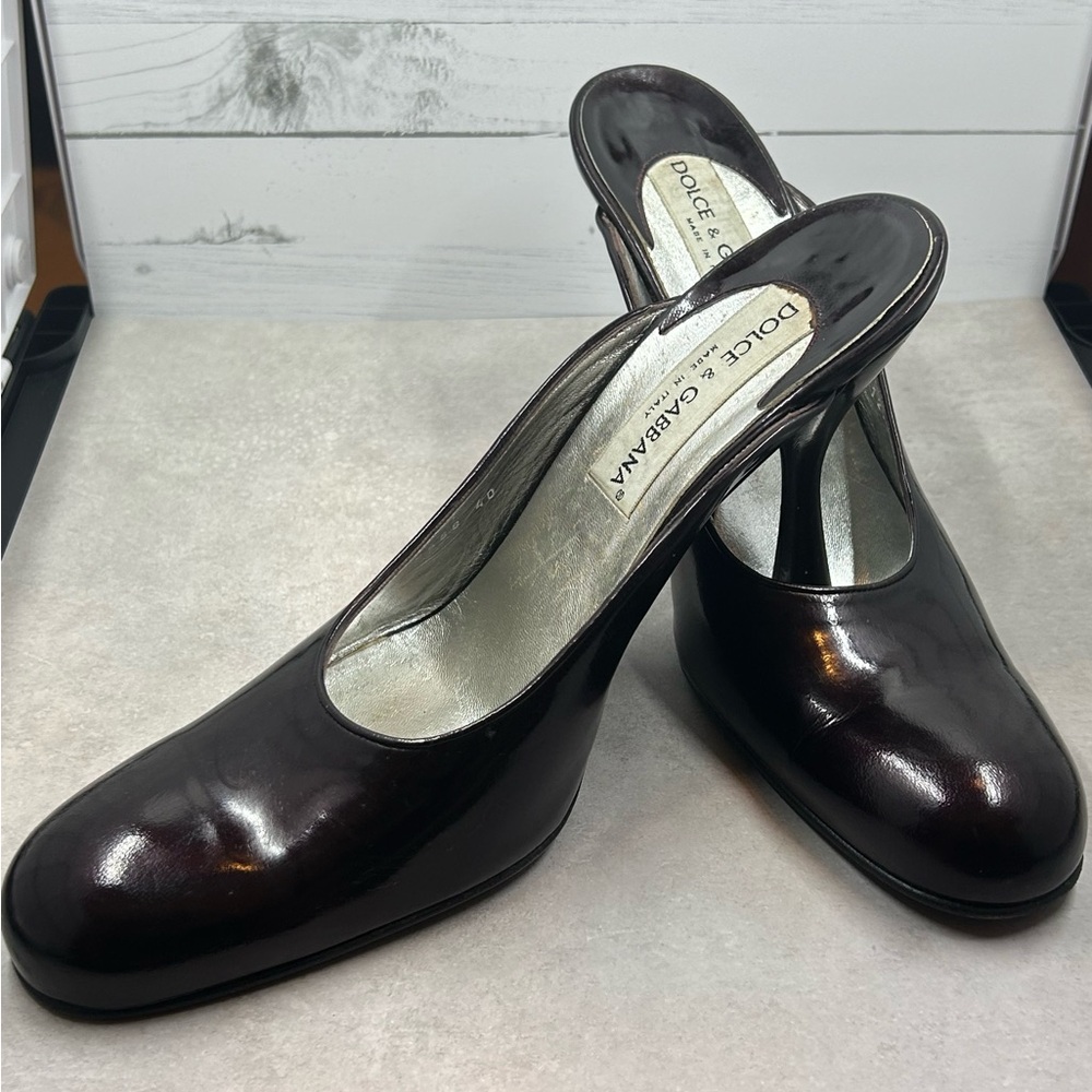 Dolce & Gabbana Women's Glossy Brown Mules